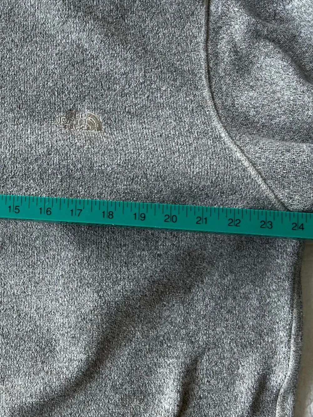 The‎ North Face men's 1/4 zip pullover grey XLT